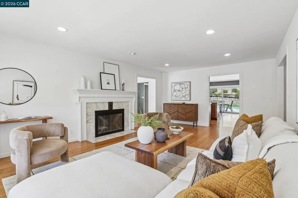 Photo of 49 Corliss Dr