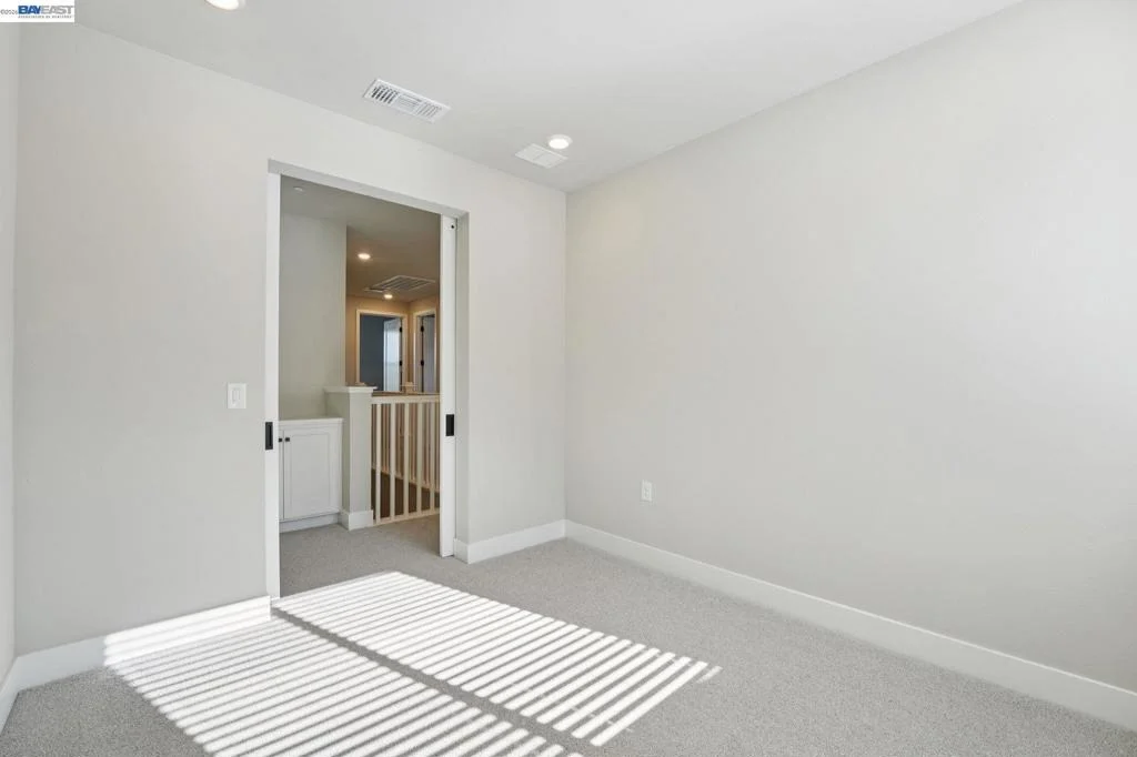 Photo of 798 Abigail Place