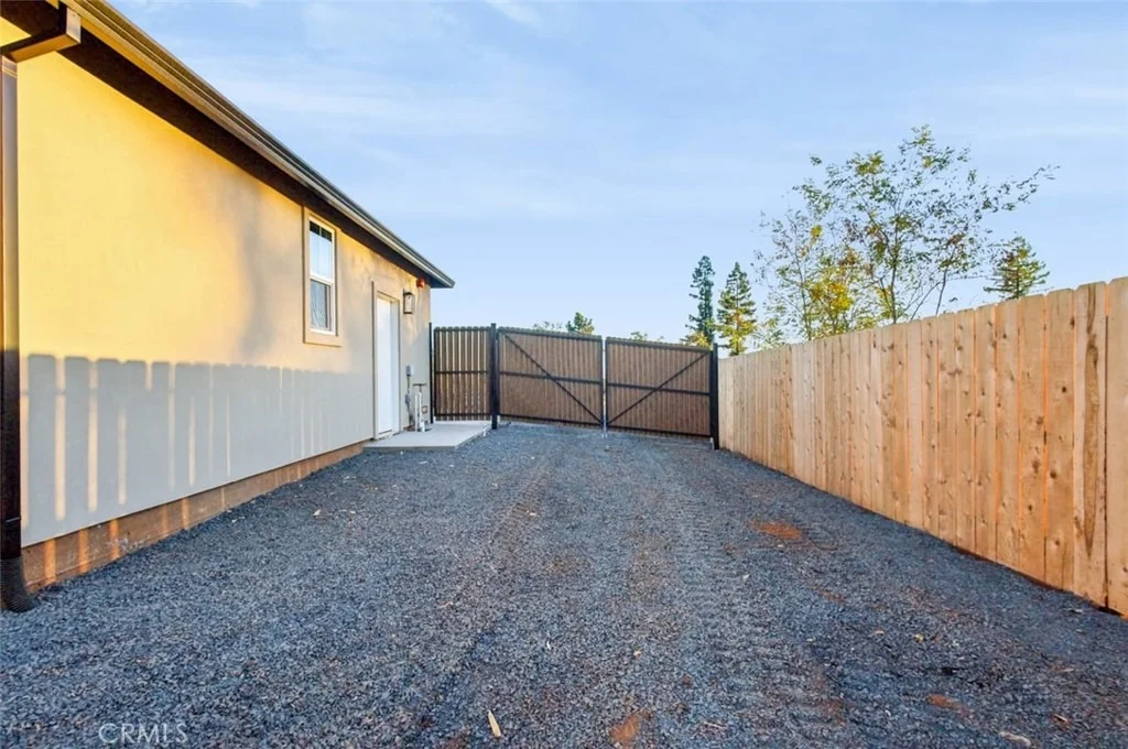 Photo of 1413 W Dottie Lane