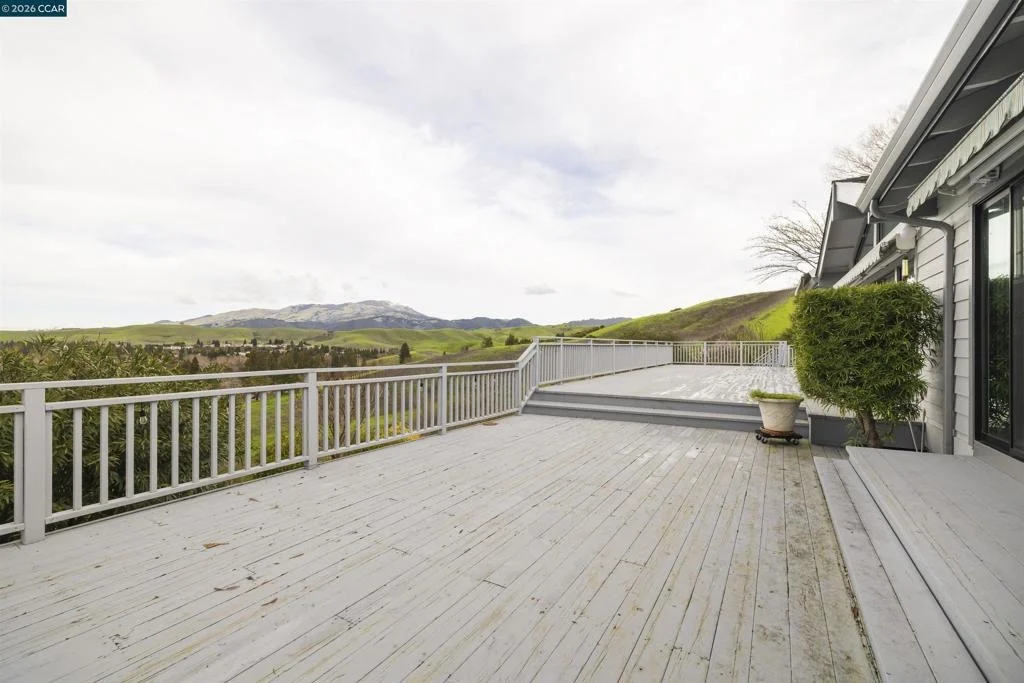 Photo of 333 Merrilee Pl