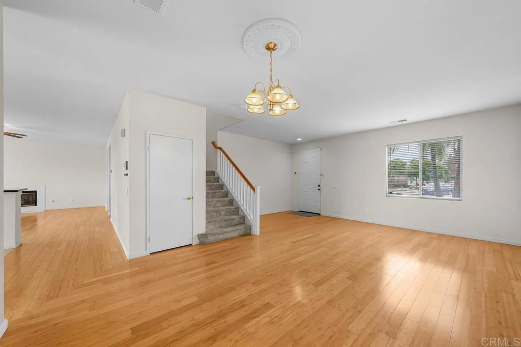 Photo of 1498 Ewing Drive
