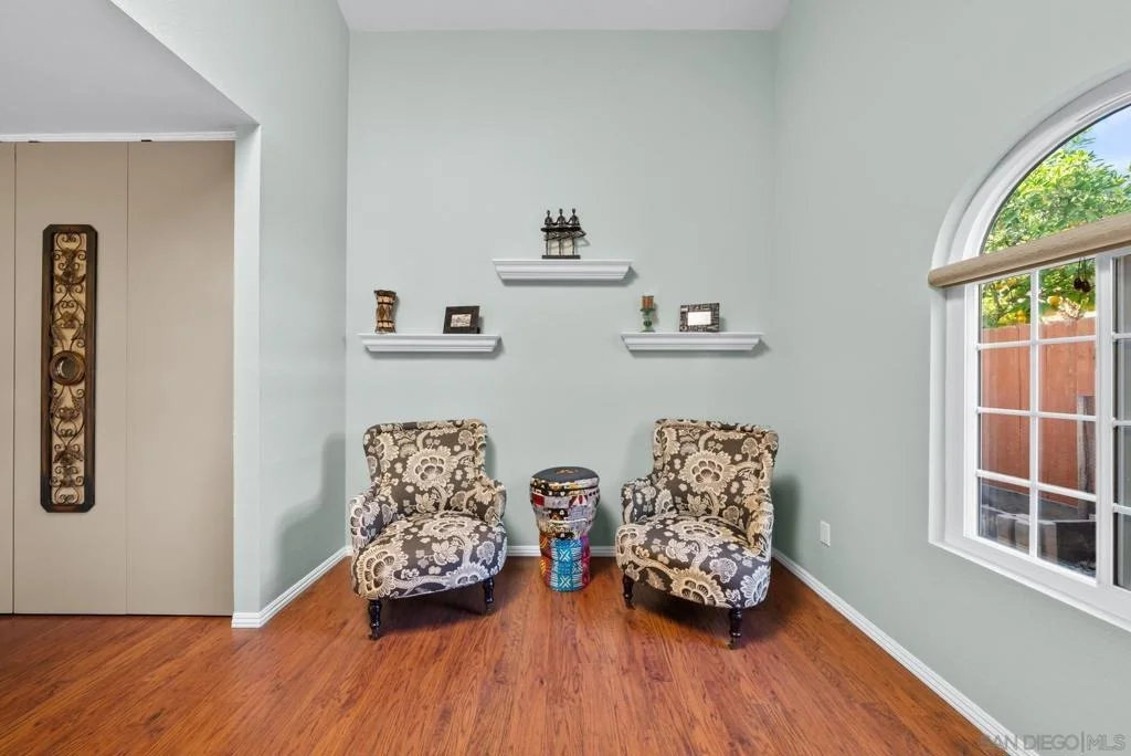 Photo of 9693 Follett Drive