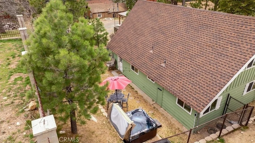Photo of 653 Temple