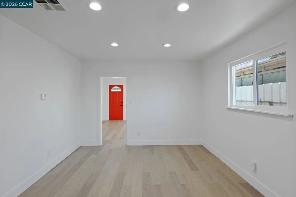Photo of 300 Pueblo Ave