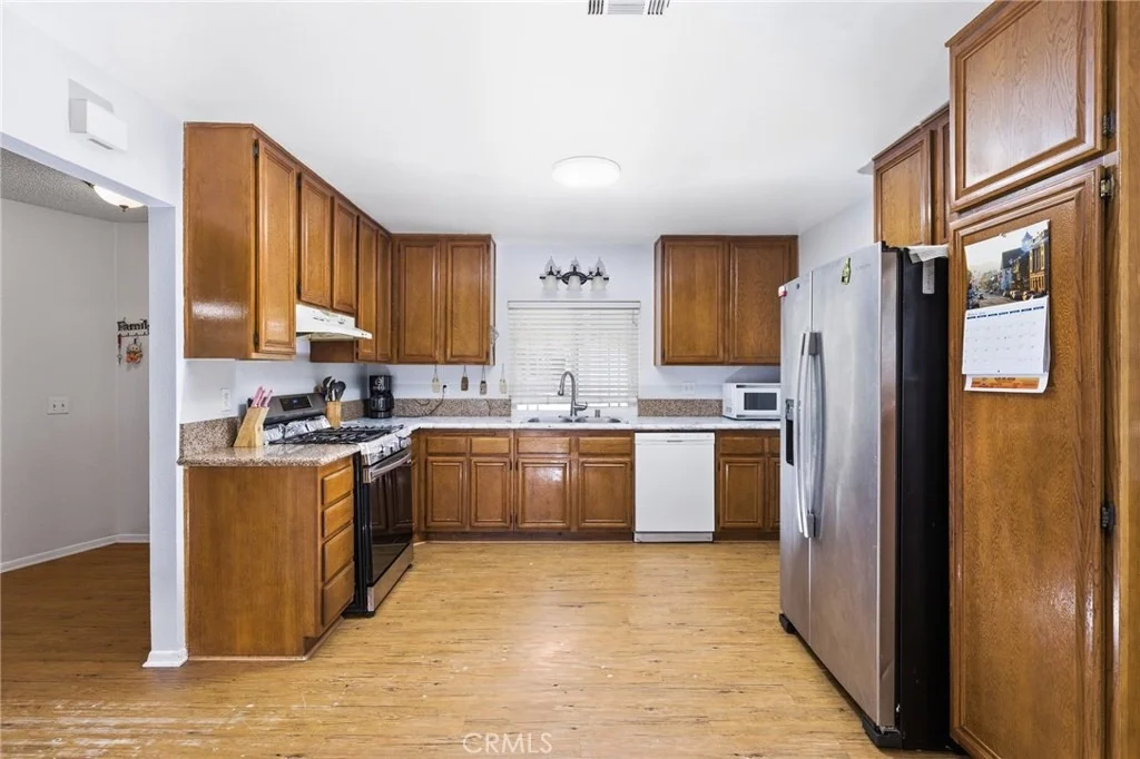 Photo of 897 Digby