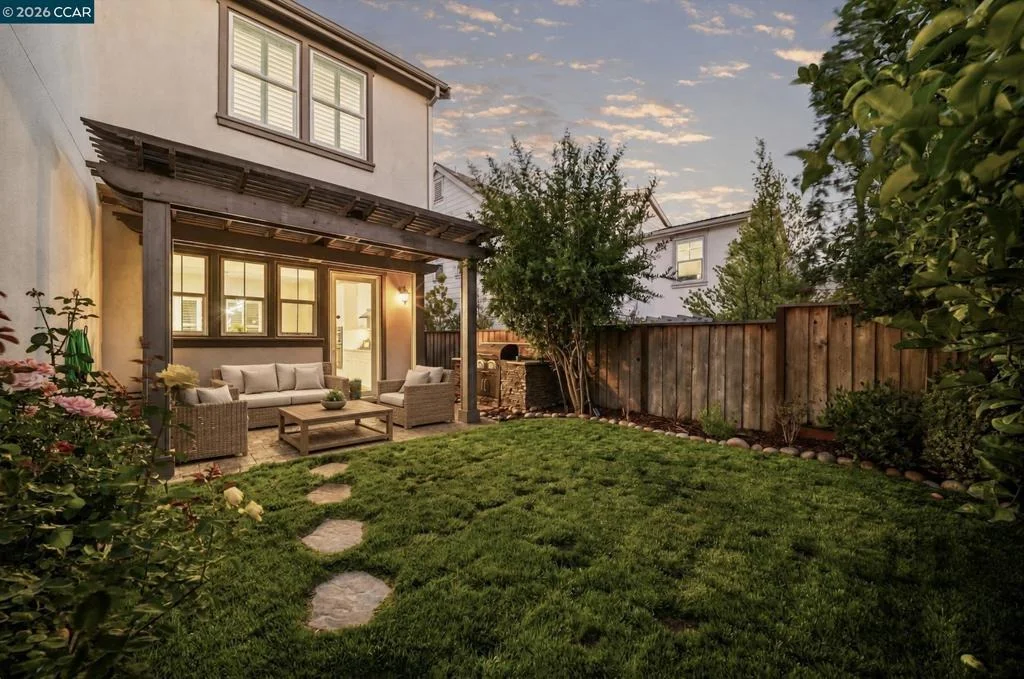 Photo of 4266 Sunset View Dr