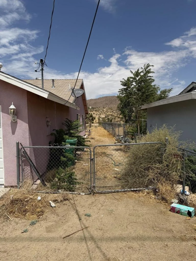 Photo of 58540 Barron Drive