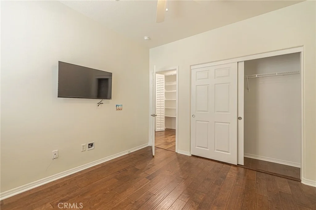 Photo of 40670 Oakbridge Way