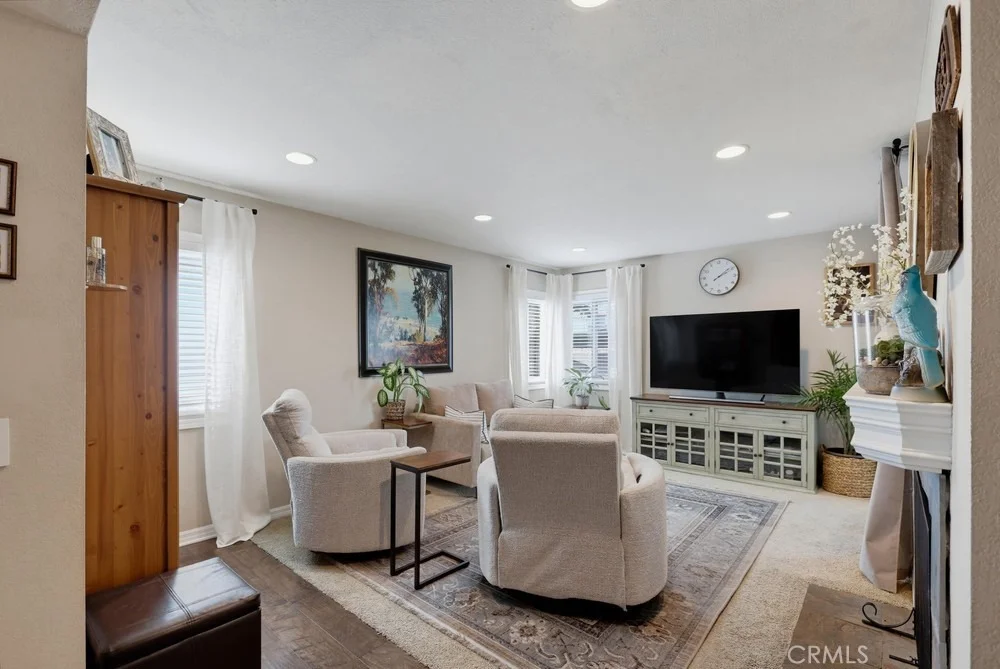 Photo of Unit D at 34 Corniche