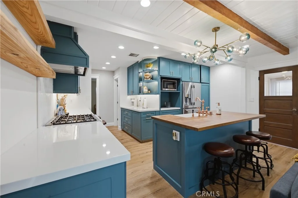 Photo of 5559 E Monlaco