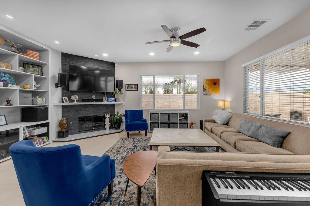 Photo of 42795 Ponte Court