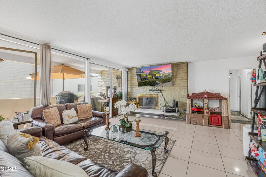 Photo of 1331 Edgewood Way