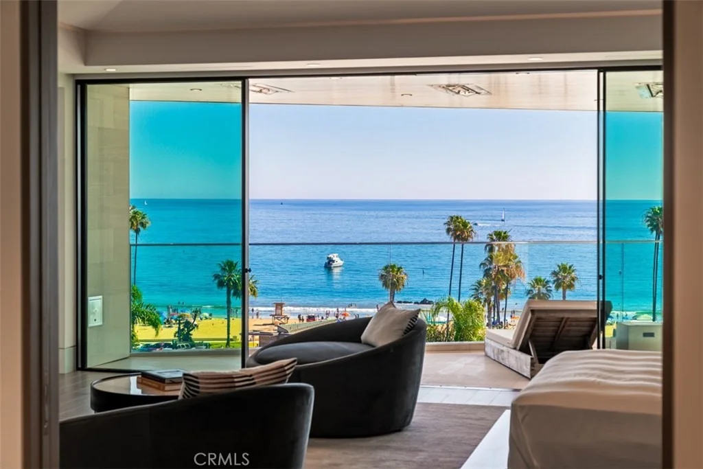 Photo of 2928 Ocean
