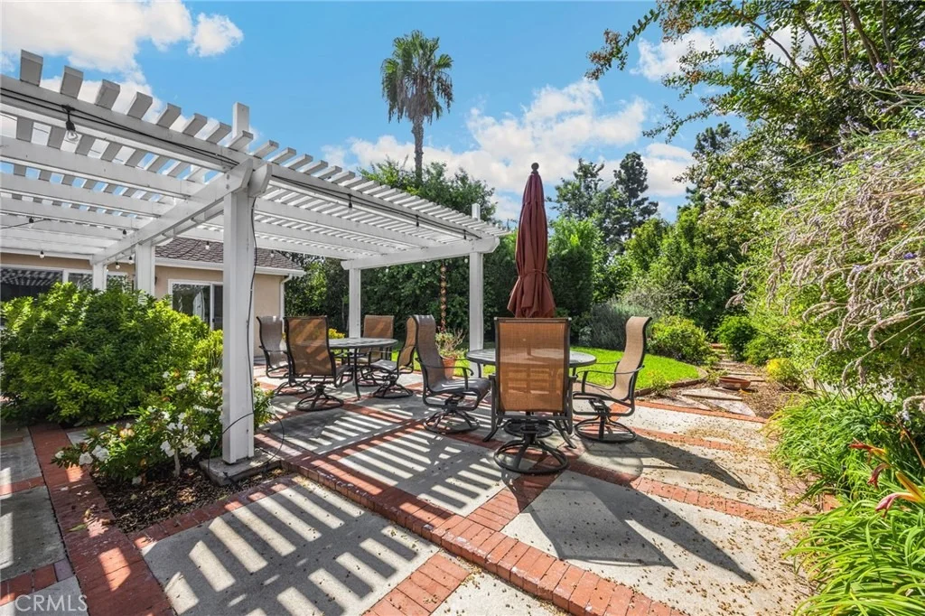 Photo of 1245 Arrow Wood Drive