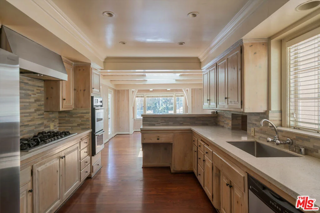 Photo of 1119 Schuyler Road