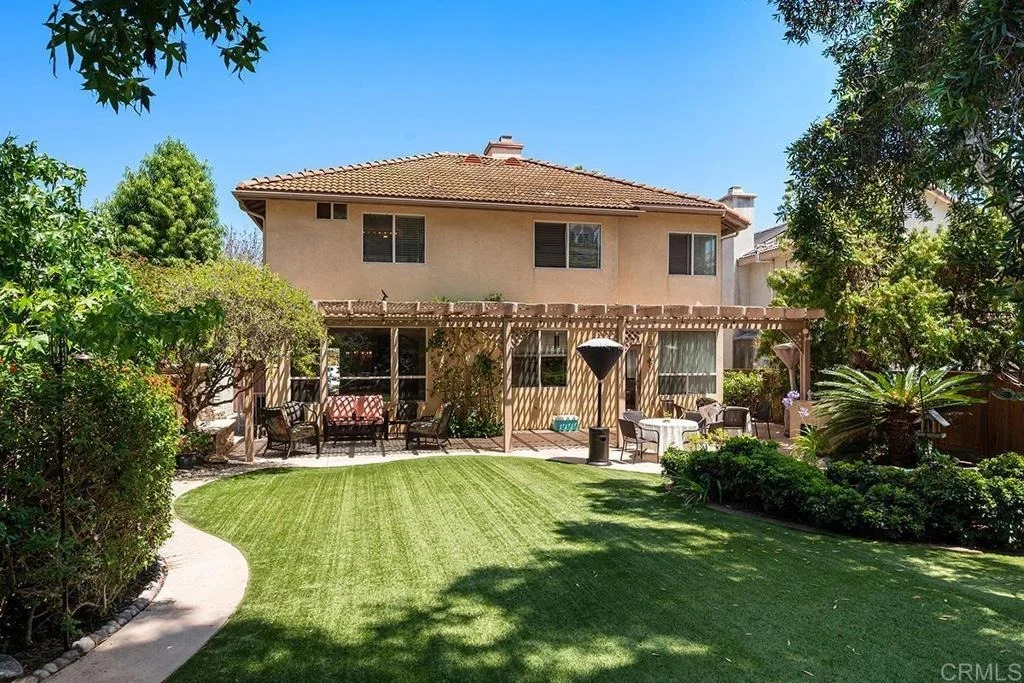 Photo of 556 PADRONE PL
