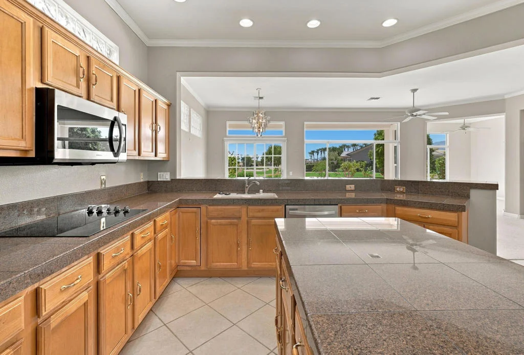 Photo of 35518 Moorbrook Road