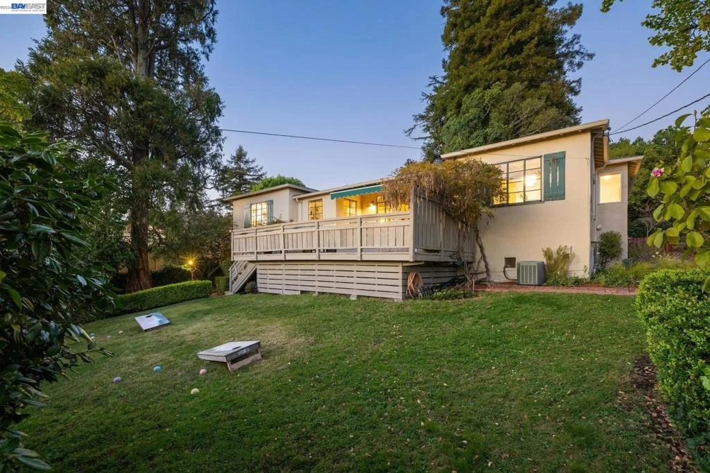 Photo of 748 KEELER AVE
