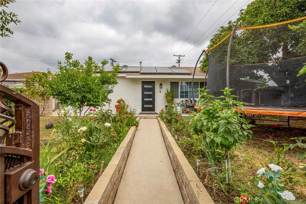 Photo of 1503 Coronel