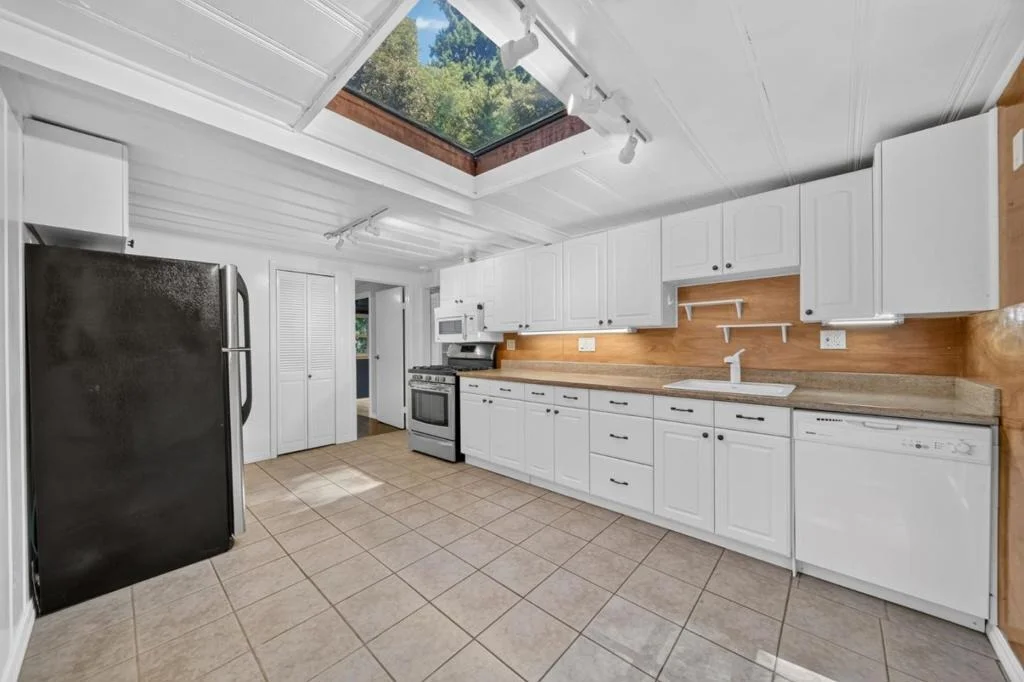 Photo of 121 Mahogany Way