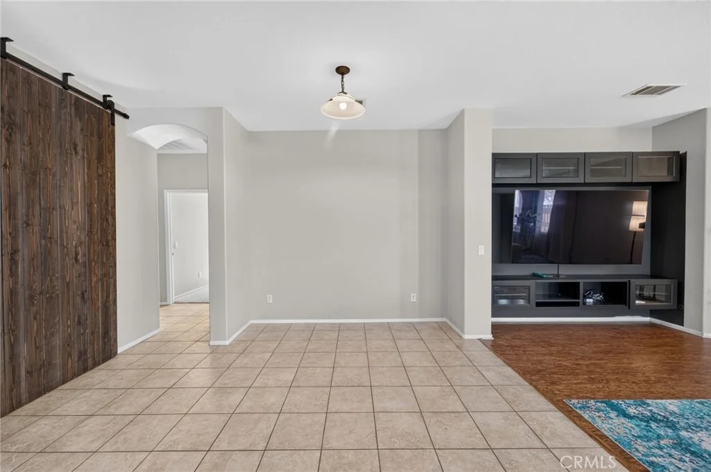 Photo of 27699 Sagebrush Rd