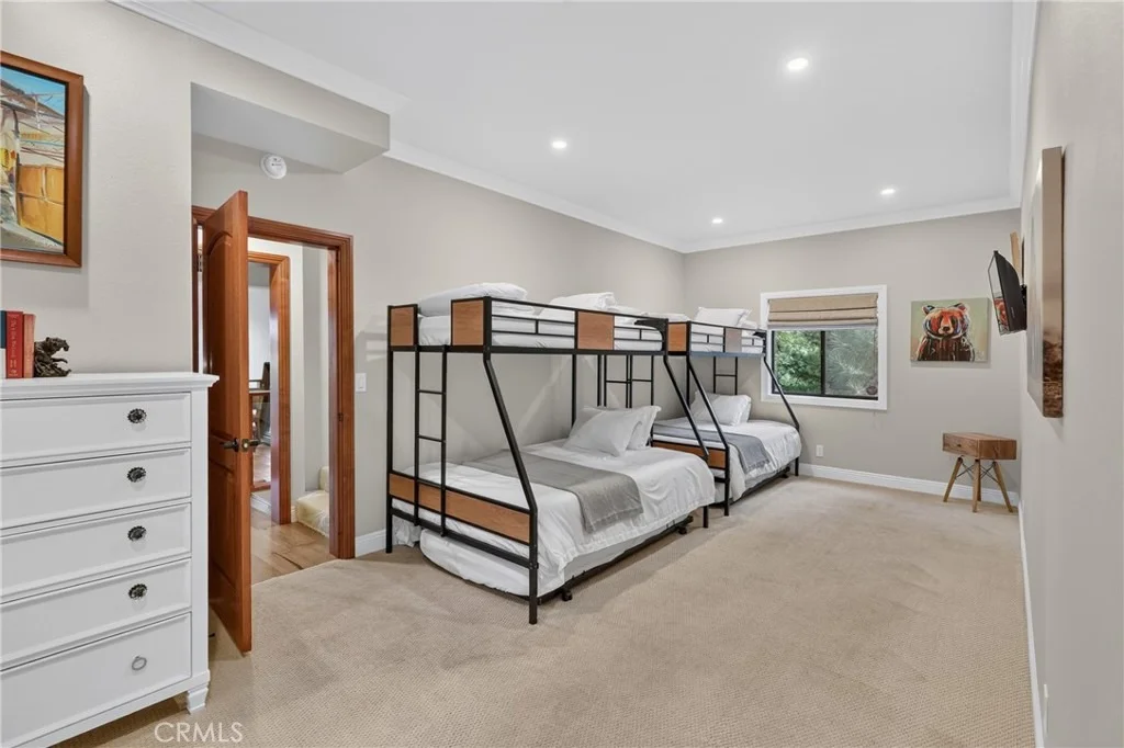 Photo of 27779 West Shore