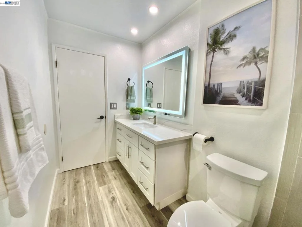 Photo of 277 Hackamore Cmn