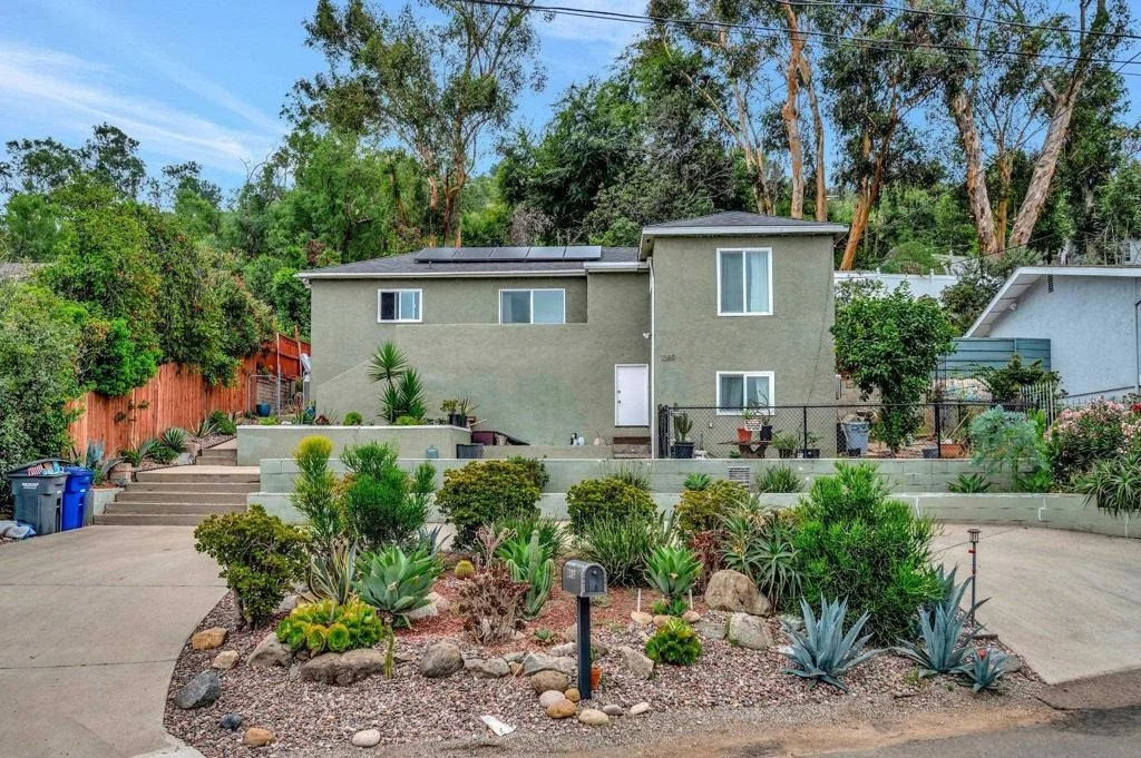 Photo of 1389 Pine Dr
