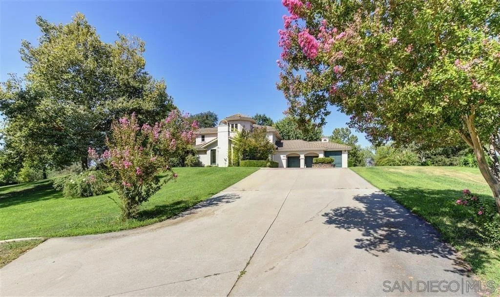 Photo of 24943 N McIntire