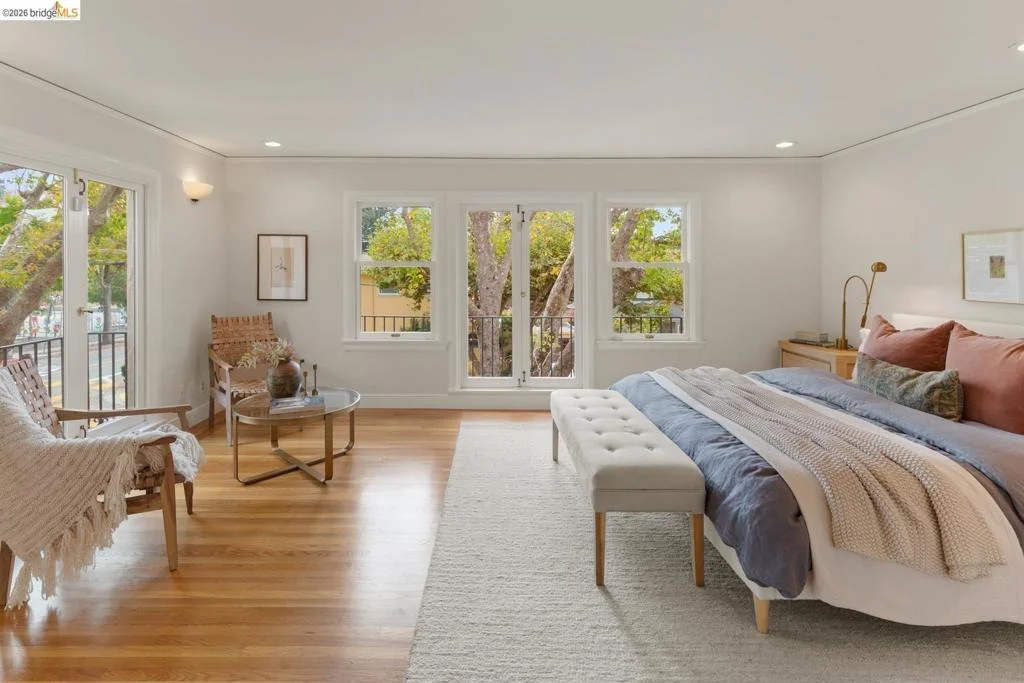 Photo of 2747 Forest Ave