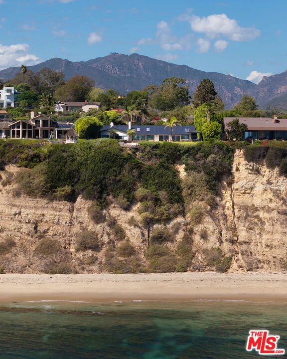 Photo of 29020 Cliffside Drive