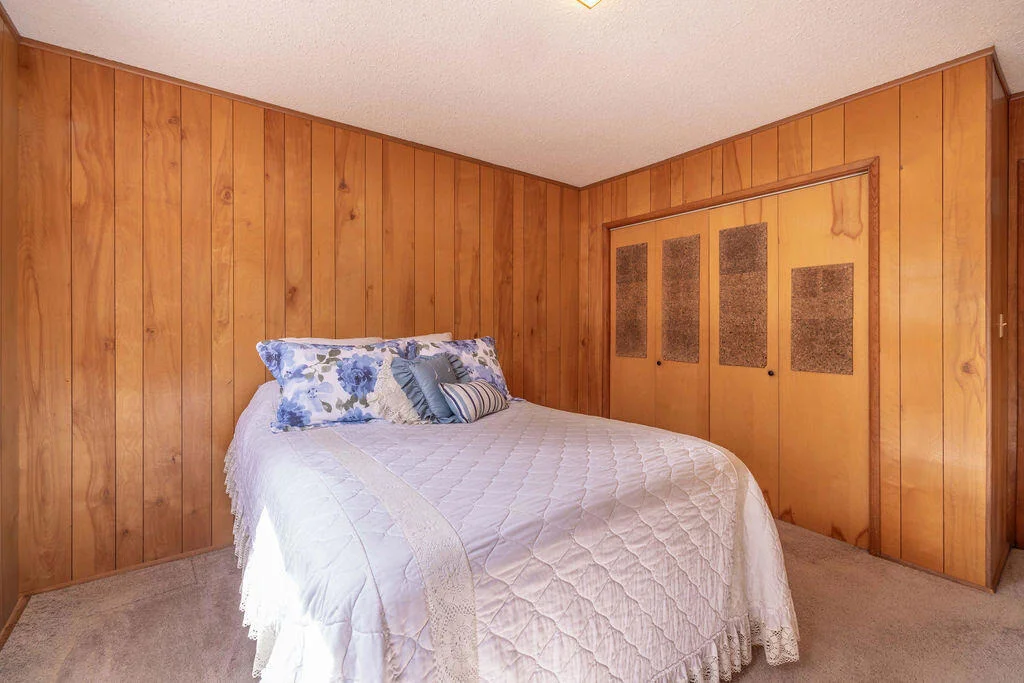 Photo of 41726 Comstock Lane