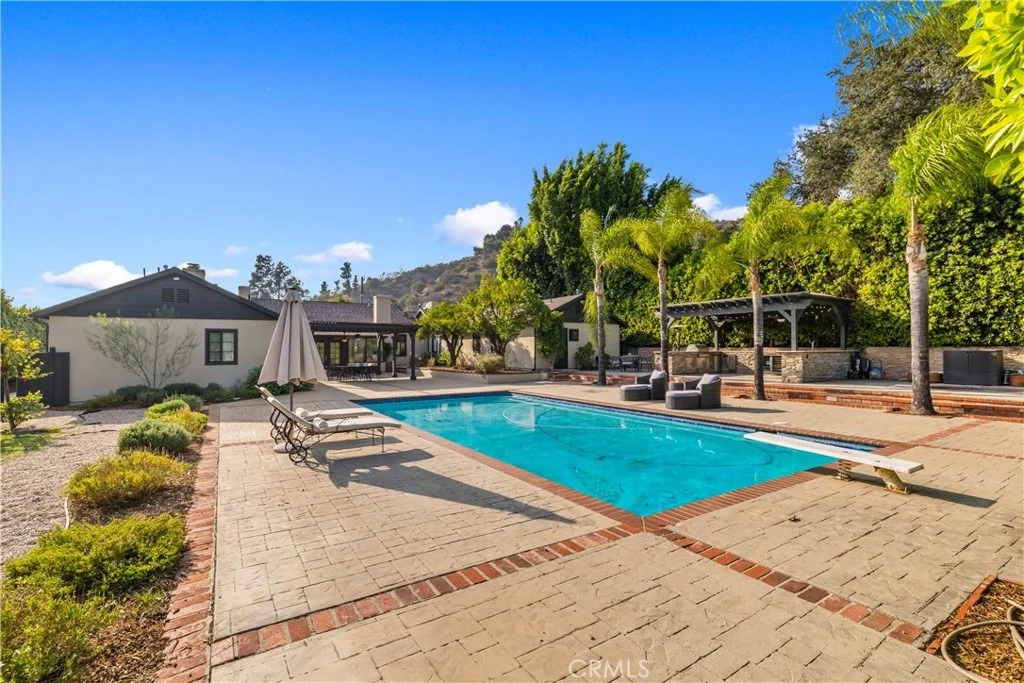 Photo of 302 Highland Place