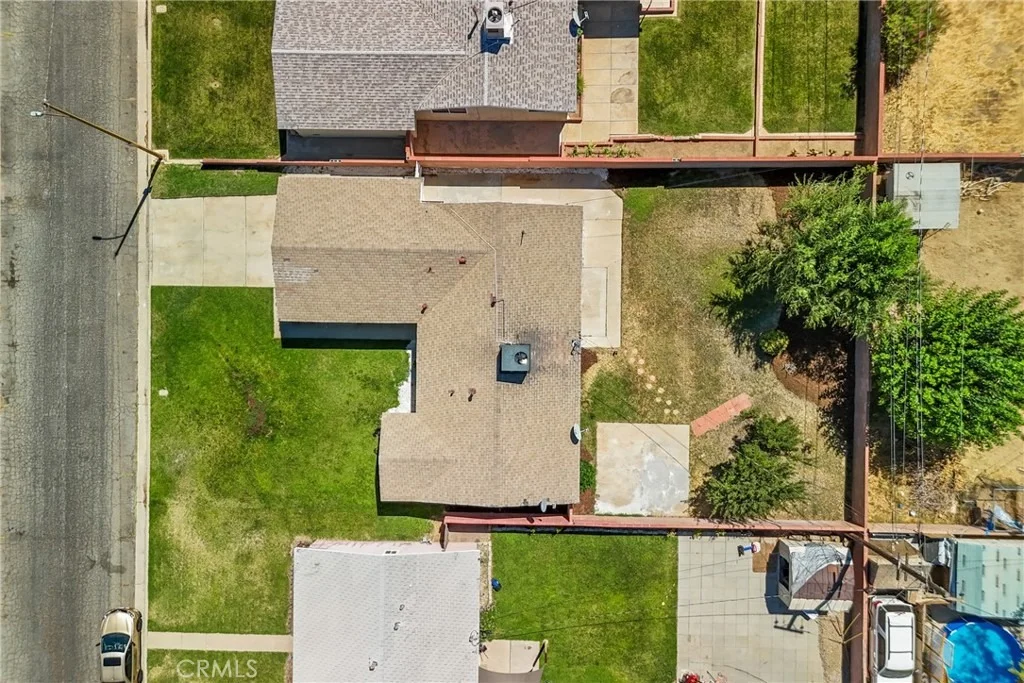 Photo of 512 E Lingard
