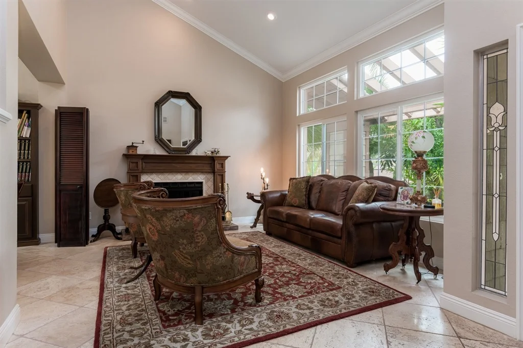 Photo of 8835 Ridgeton Ct