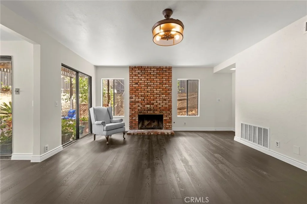 Photo of 1416 Paseo Gracia