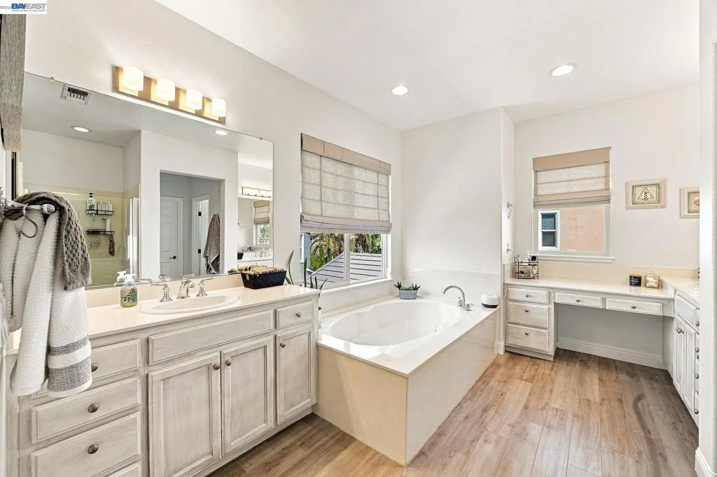 Photo of 3694 OTTER BROOK LOOP