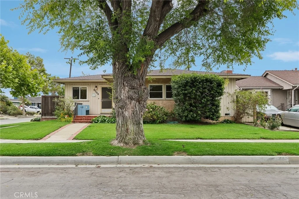 Photo of 6544 E Willow