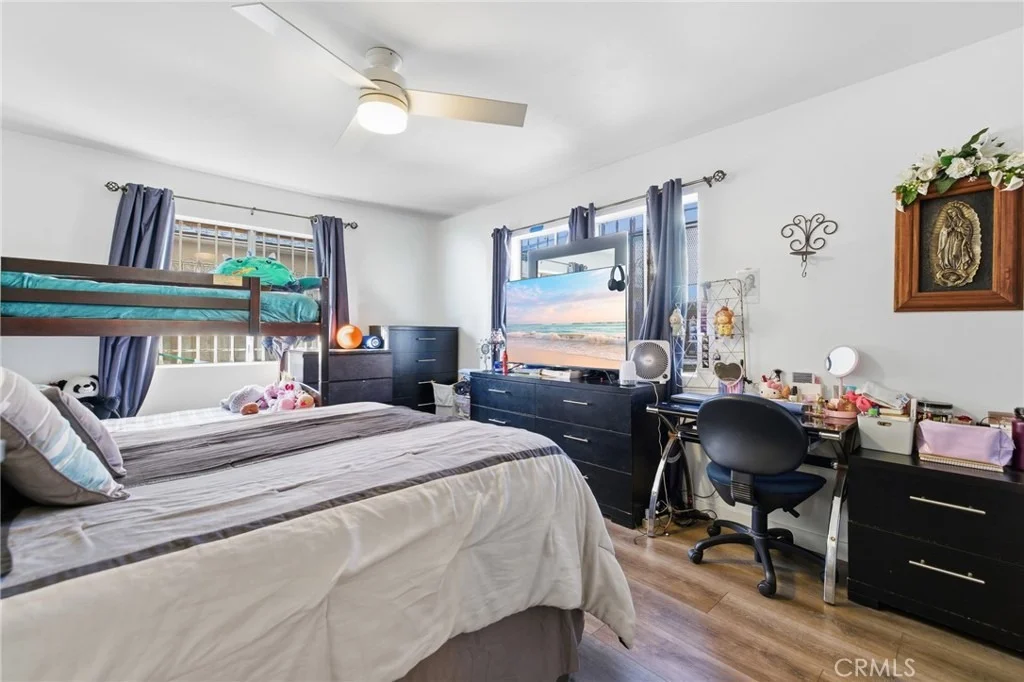 Photo of 2239 W Sunset Boulevard