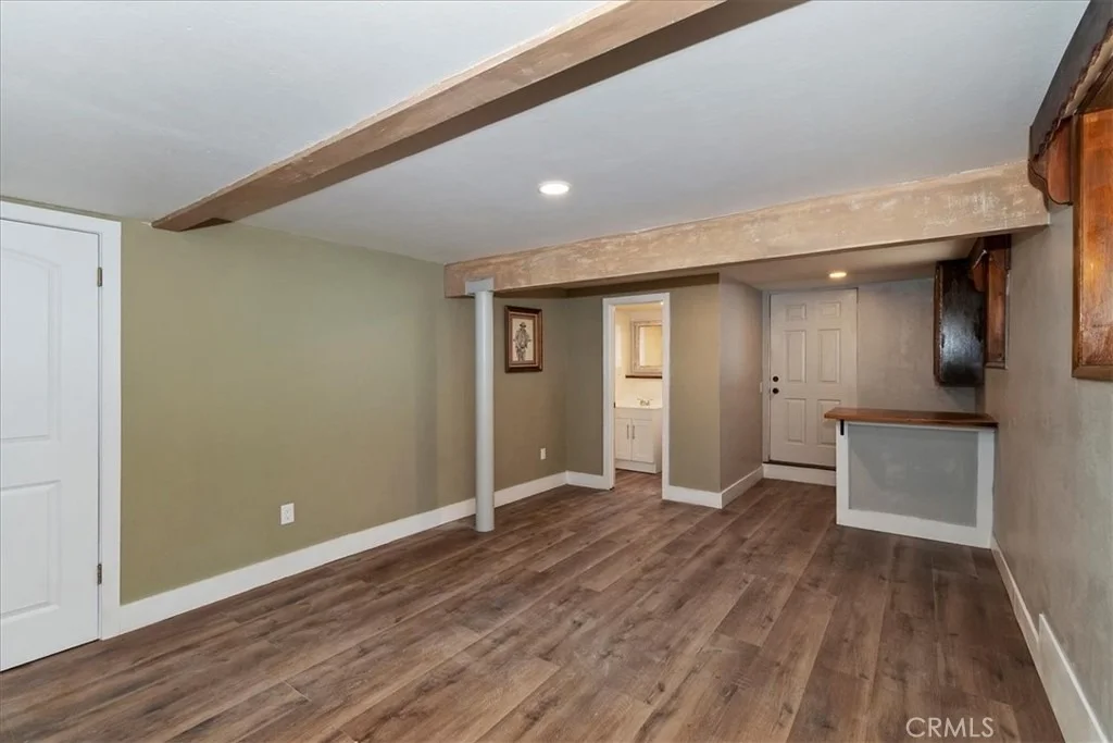 Photo of 30573 Live Oak