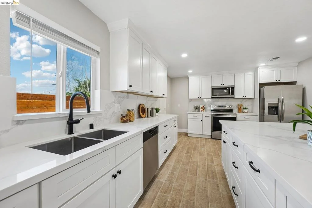 Photo of 449 GILCREST