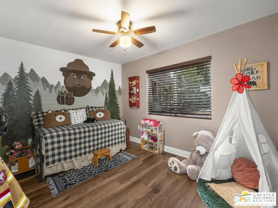 Photo of 53825 Marian View Drive