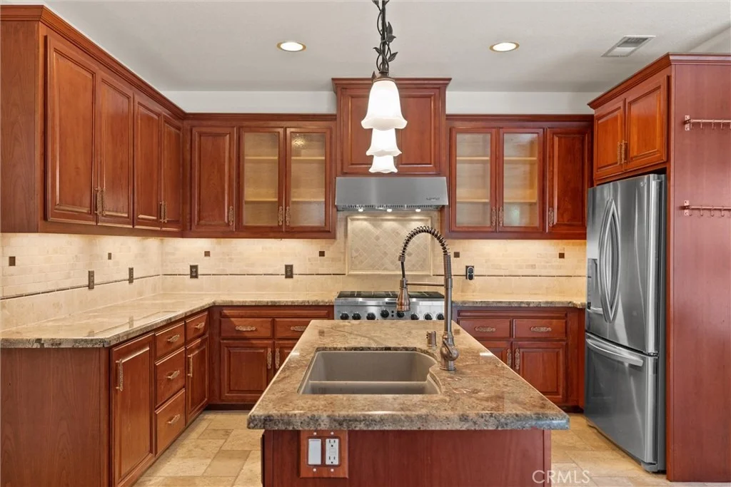 Photo of 1150 Watts Estates