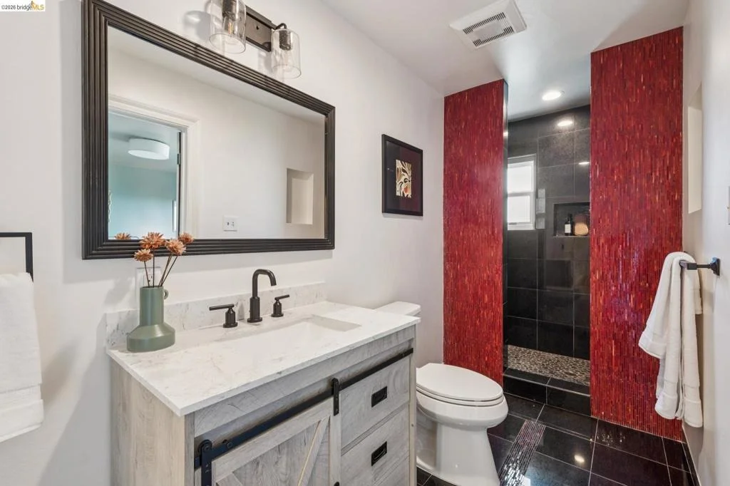Photo of 515 Vincente Ave