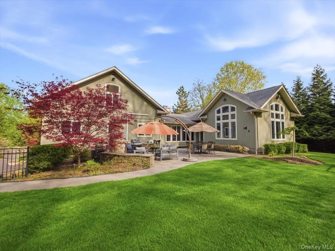 Photo of 608 Palmer Drive