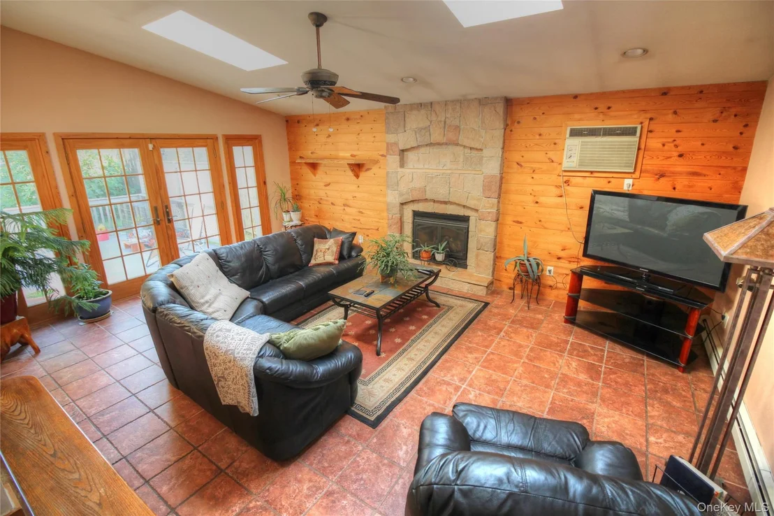Photo of 451 Atlantic Avenue