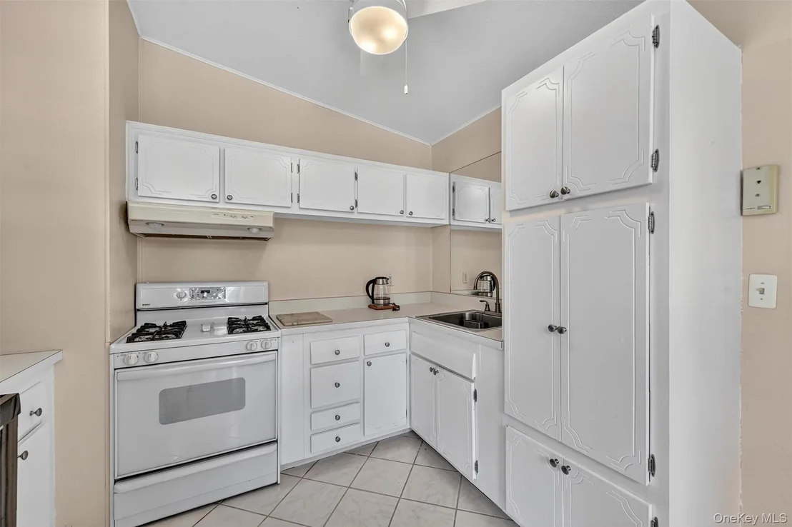 Photo of 25 Crescent View