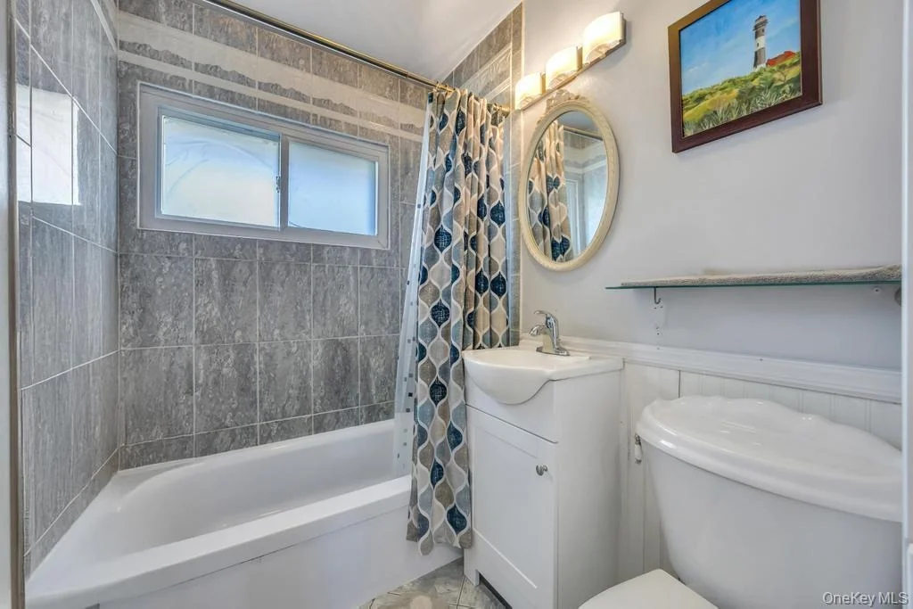 Photo of 142 Blacksmith Road E