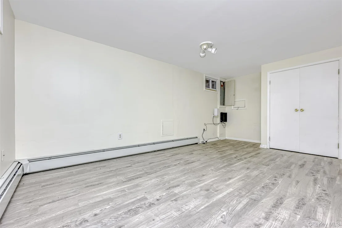 Photo of 8 Kings Gate Road