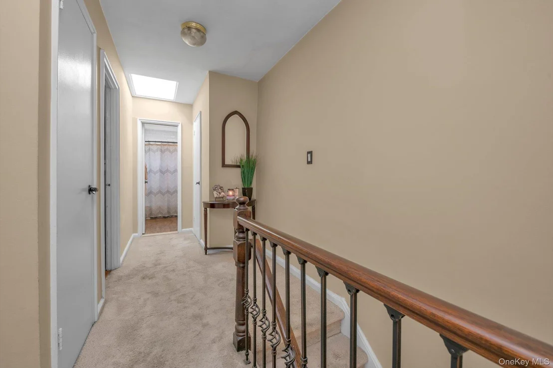 Photo of 2433 Young Avenue